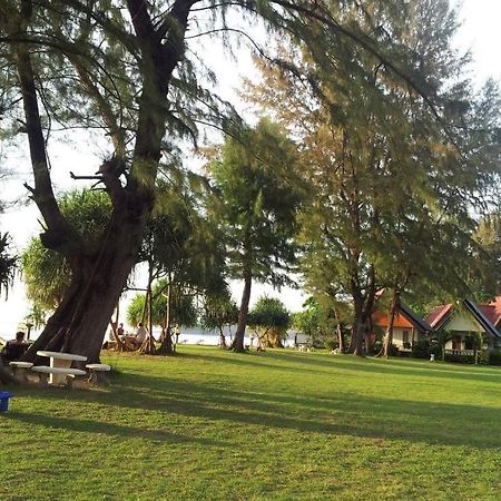 Klongdao Beach Resort Ko Lanta Exterior foto
